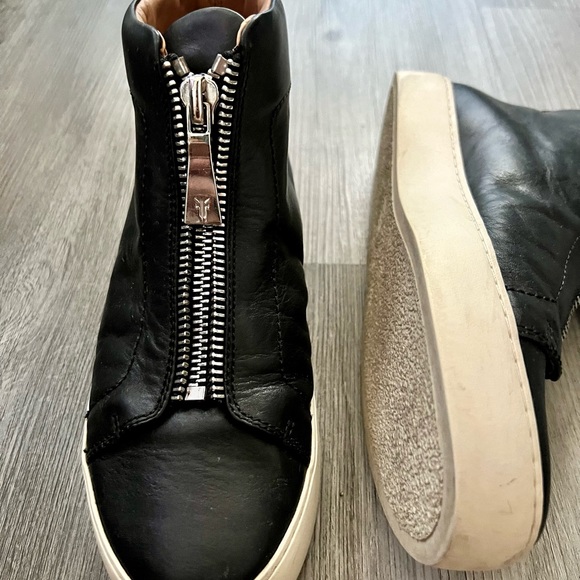 Lena by Frye double zip leather low top platform athletic shoes - Picture 4 of 10